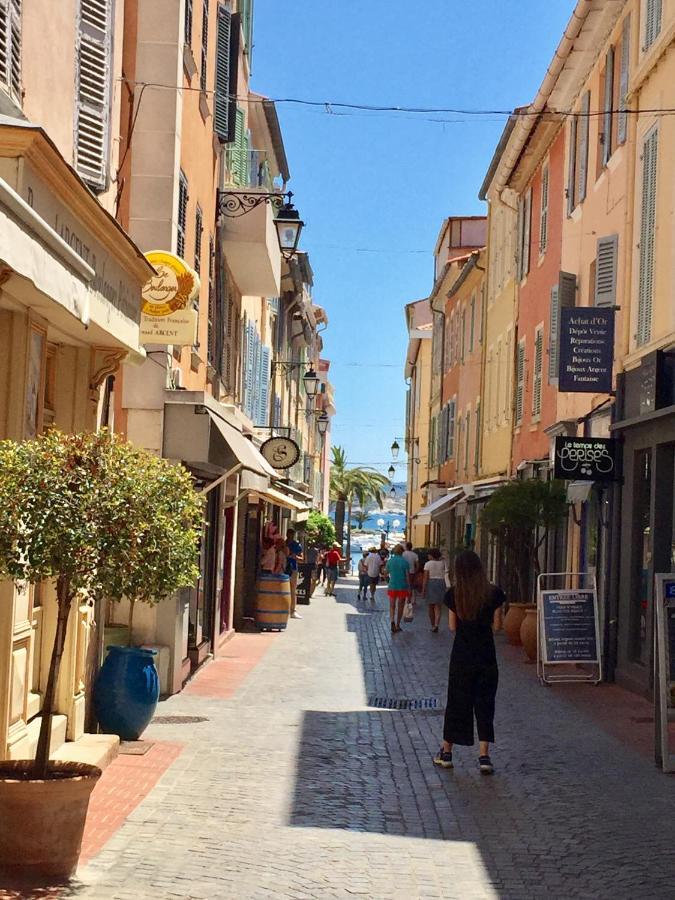 Superbe Studio Sur Le Port Et Rue Pietonne サナリー・シュル・メール エクステリア 写真